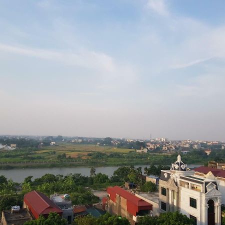Khách sạn Anh Đào Phu Ly Esterno foto