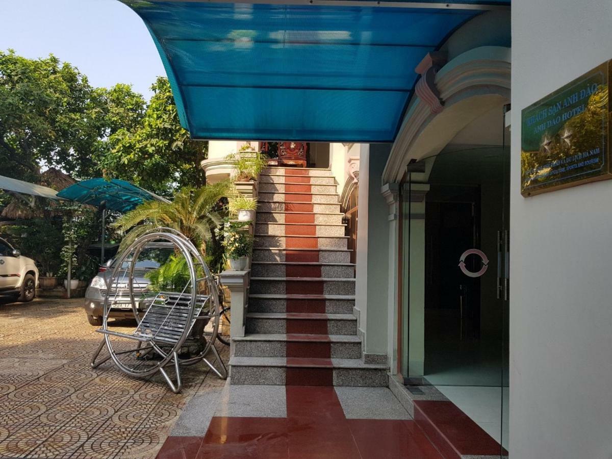 Khách sạn Anh Đào Phu Ly Esterno foto